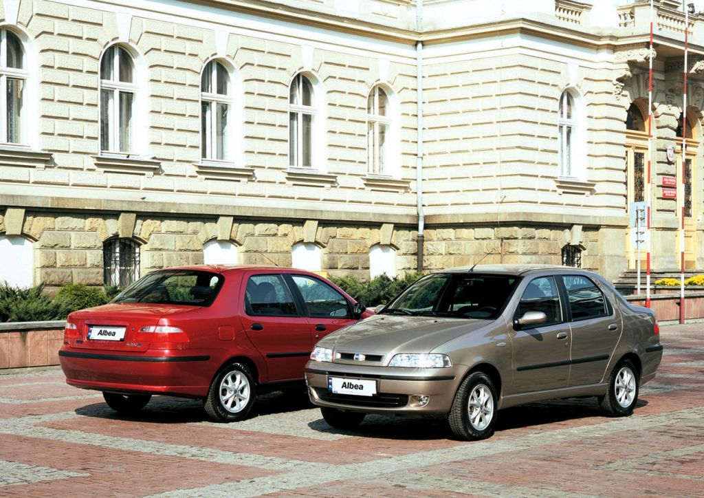 Fiat Albea az olcsó kompakt autó