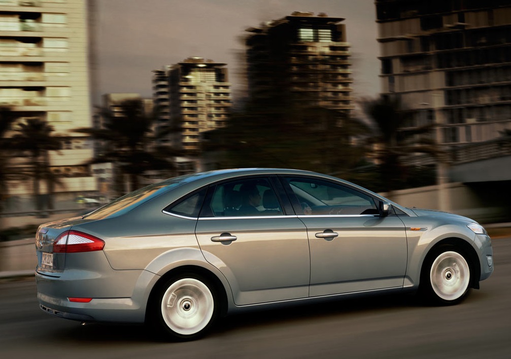 Komfortos Ford Mondeo Sedan