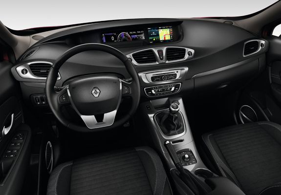 Renault_Scenic_interior_1